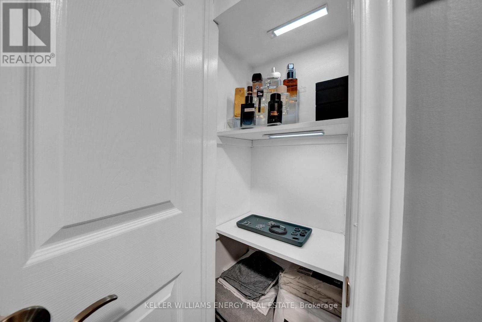 Photo 43 of 99 Parnell Crescent, Whitby ON