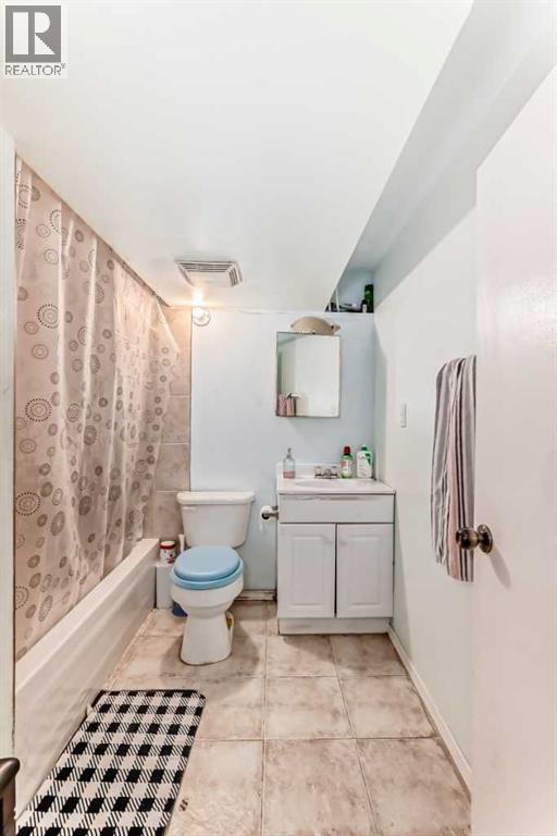 Photo 39 of 2208 47 Street Se, Calgary AB