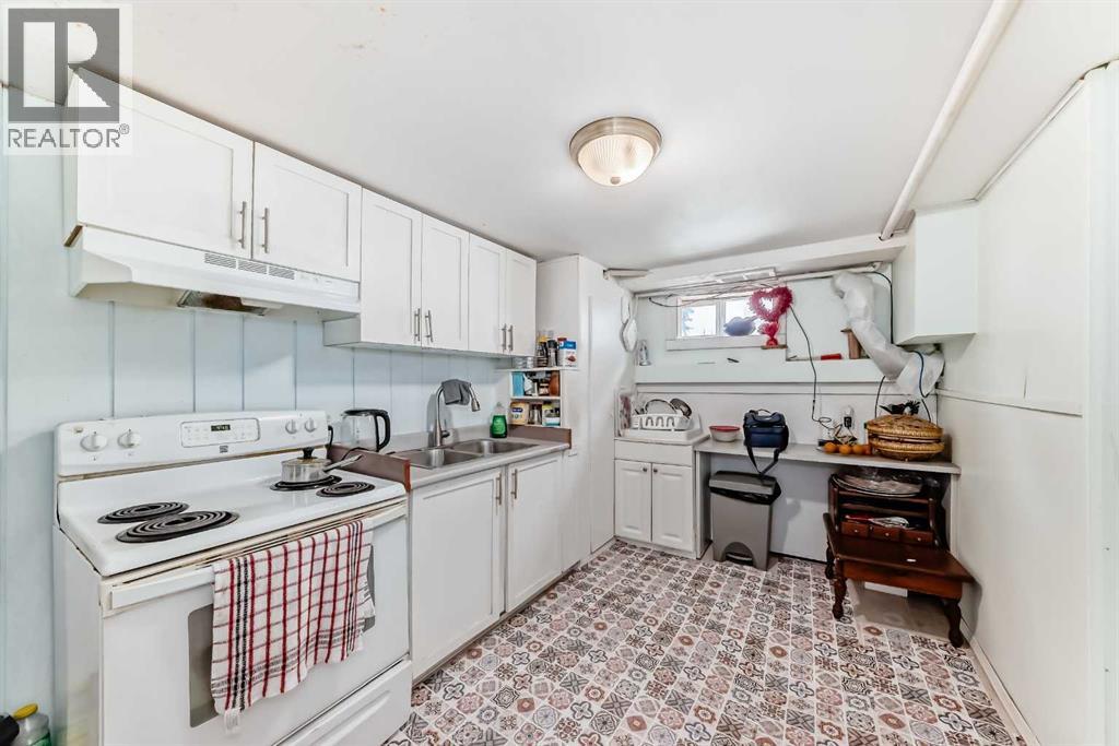 Photo 32 of 2208 47 Street Se, Calgary AB