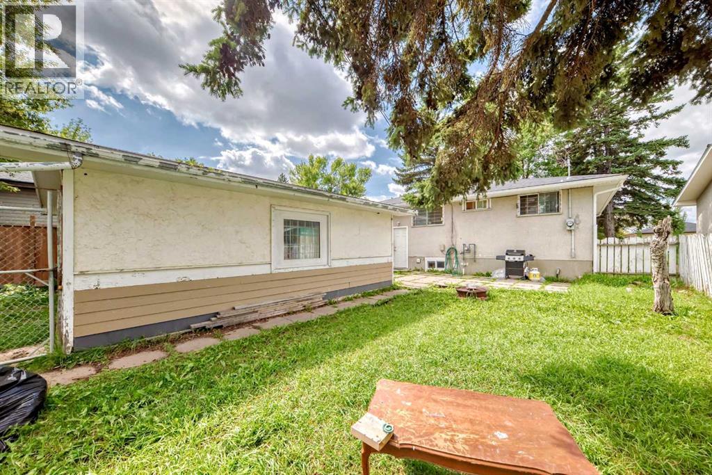 Photo 27 of 2208 47 Street Se, Calgary AB