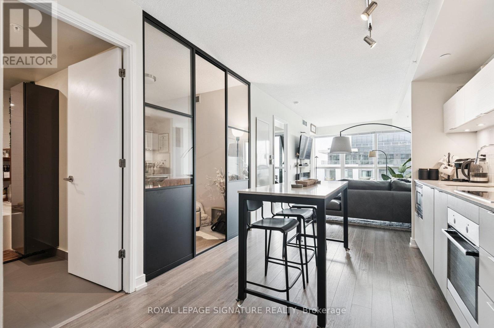 Photo 10 of 2601 20 Thomas Riley Road, Toronto ON