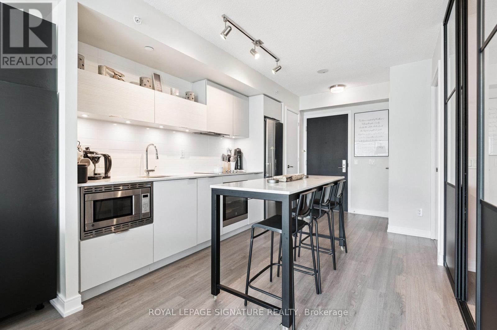 Photo 3 of 2601 20 Thomas Riley Road, Toronto ON