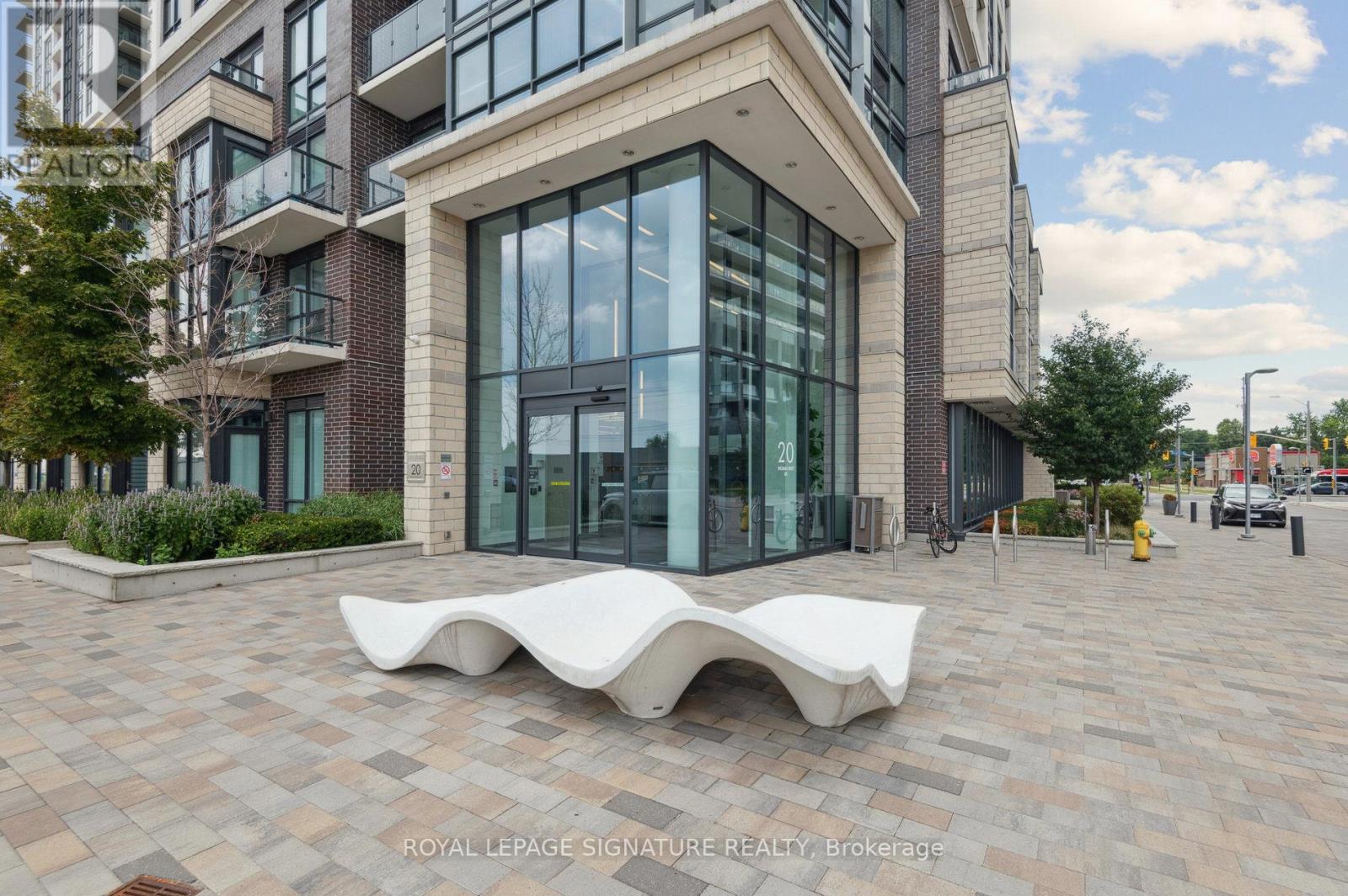 Photo 7 of 2601 20 Thomas Riley Road, Toronto ON