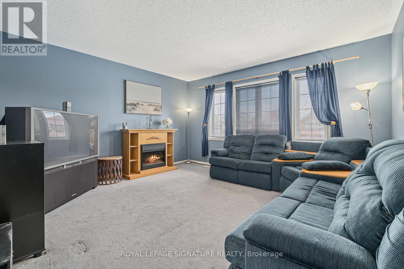 Photo 20 of 116 River Rock Crescent, Brampton ON