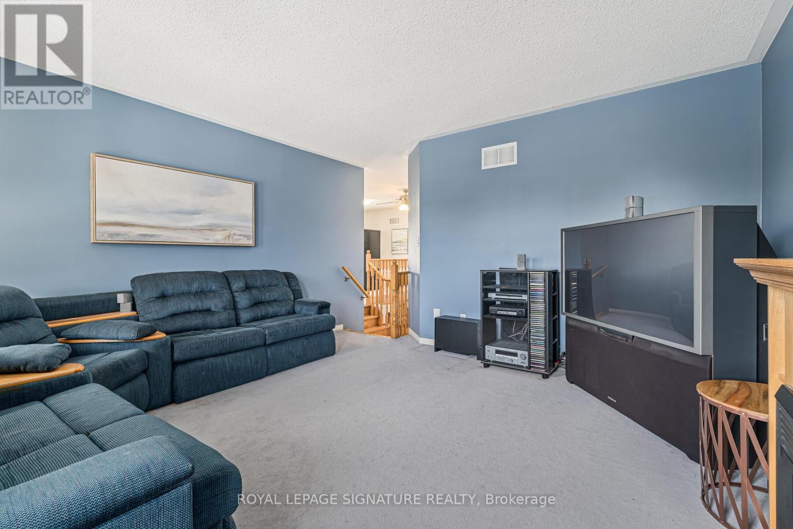 Photo 21 of 116 River Rock Crescent, Brampton ON