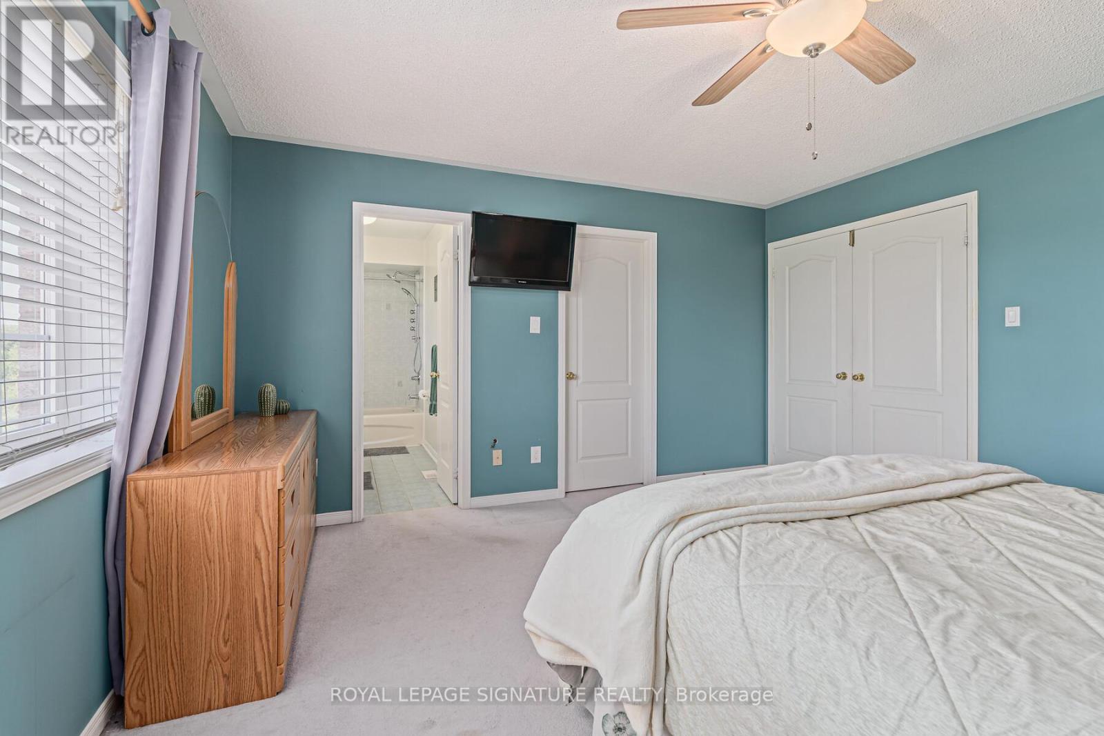 Photo 25 of 116 River Rock Crescent, Brampton ON