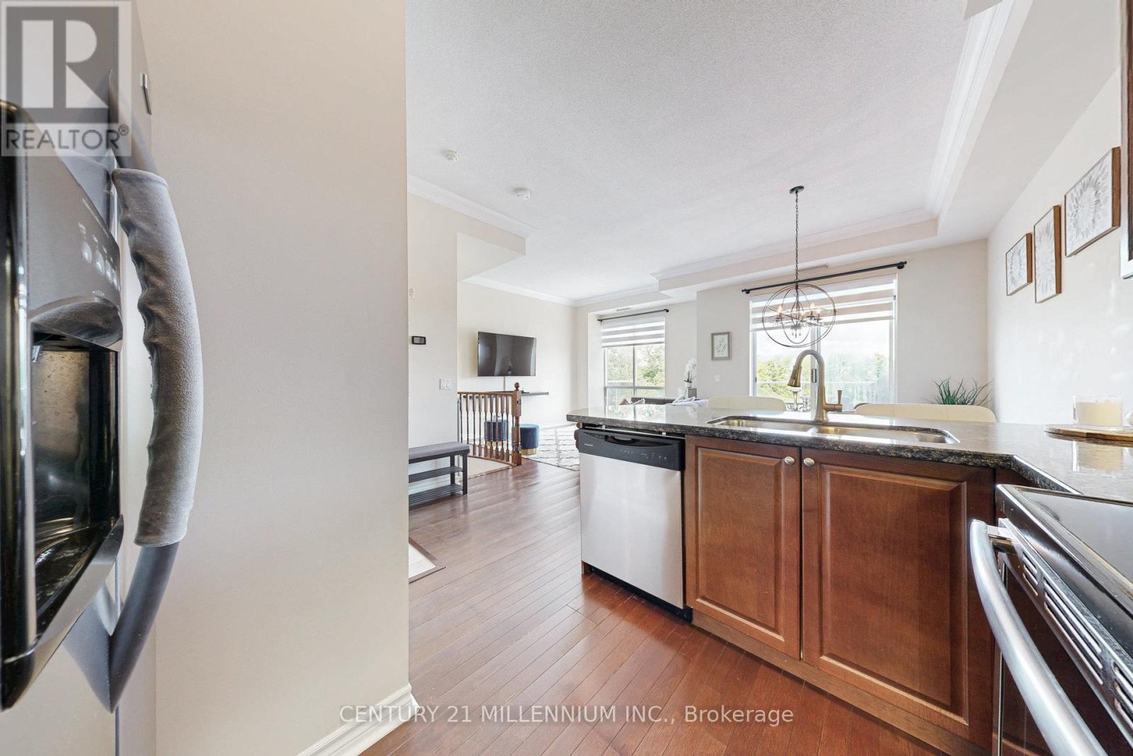 Photo 10 of Ph 4 483 Faith Drive, Mississauga ON
