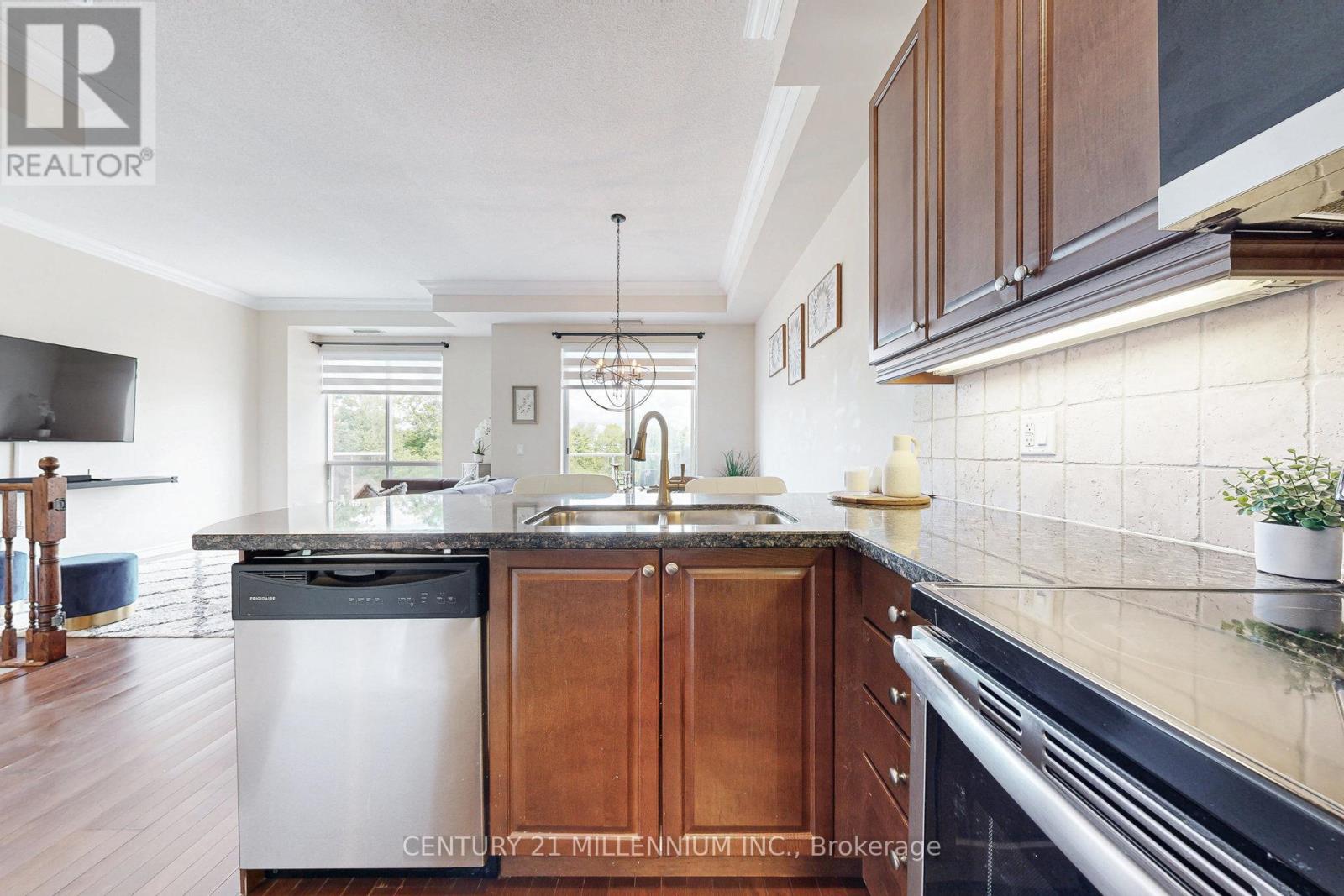 Photo 11 of Ph 4 483 Faith Drive, Mississauga ON