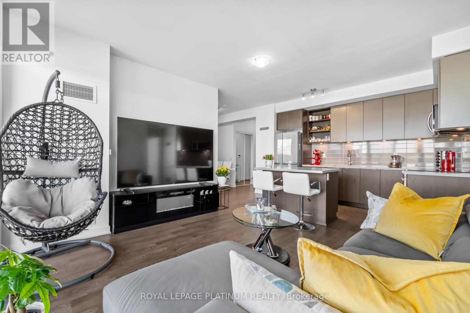 Photo 43 of 409 4699 Glen Erin Drive, Mississauga ON