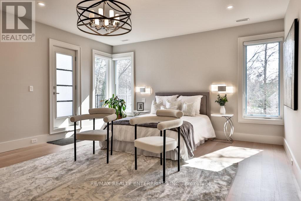 Photo 16 of 1372 Kenmuir Avenue, Mississauga ON