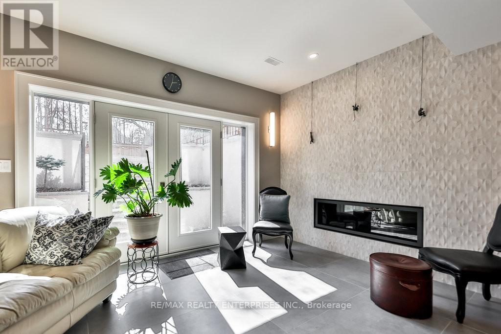 Photo 27 of 1372 Kenmuir Avenue, Mississauga ON