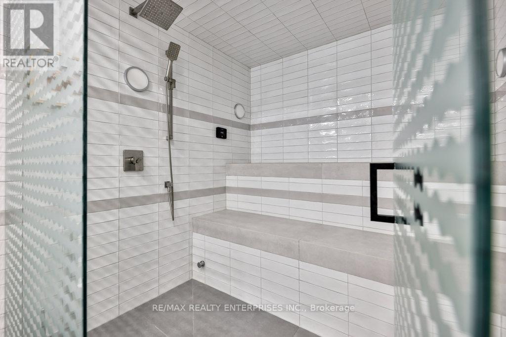 Photo 31 of 1372 Kenmuir Avenue, Mississauga ON