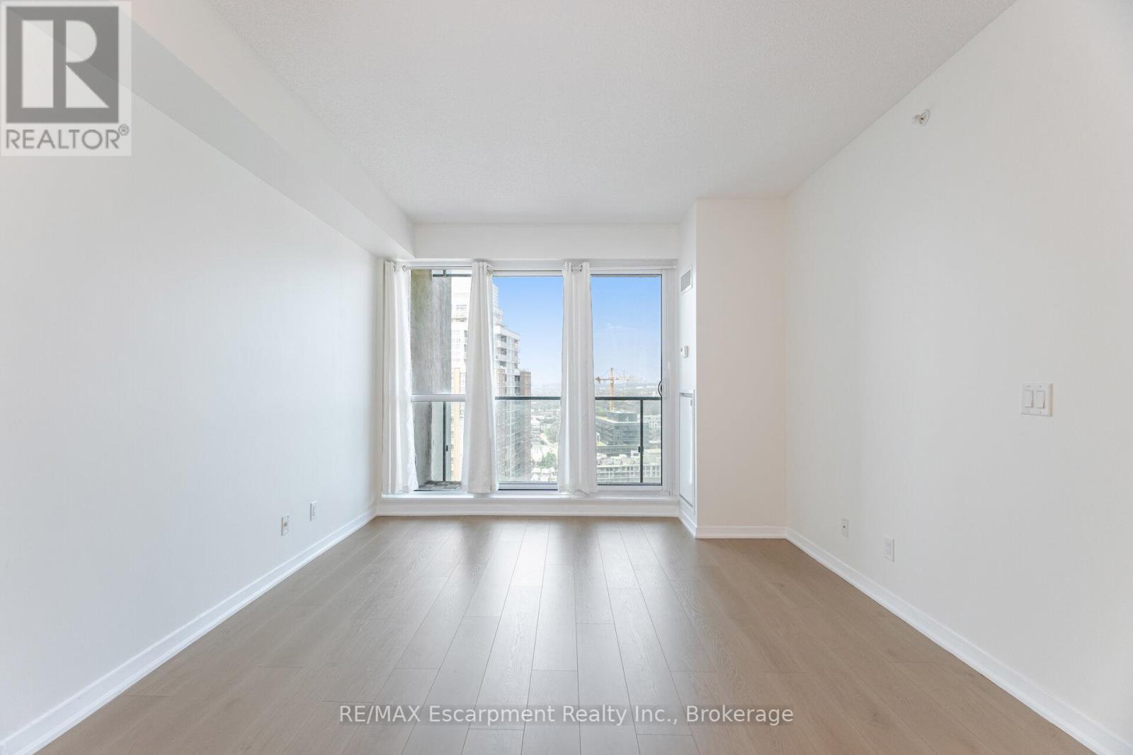 Photo 7 of 2301 150 East Liberty Street, Toronto ON