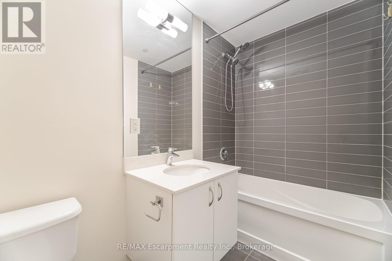 Photo 14 of 2301 150 East Liberty Street, Toronto ON