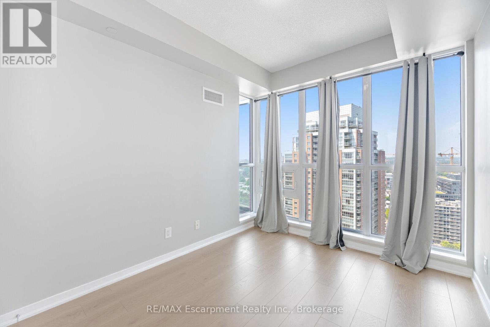 Photo 3 of 2301 150 East Liberty Street, Toronto ON