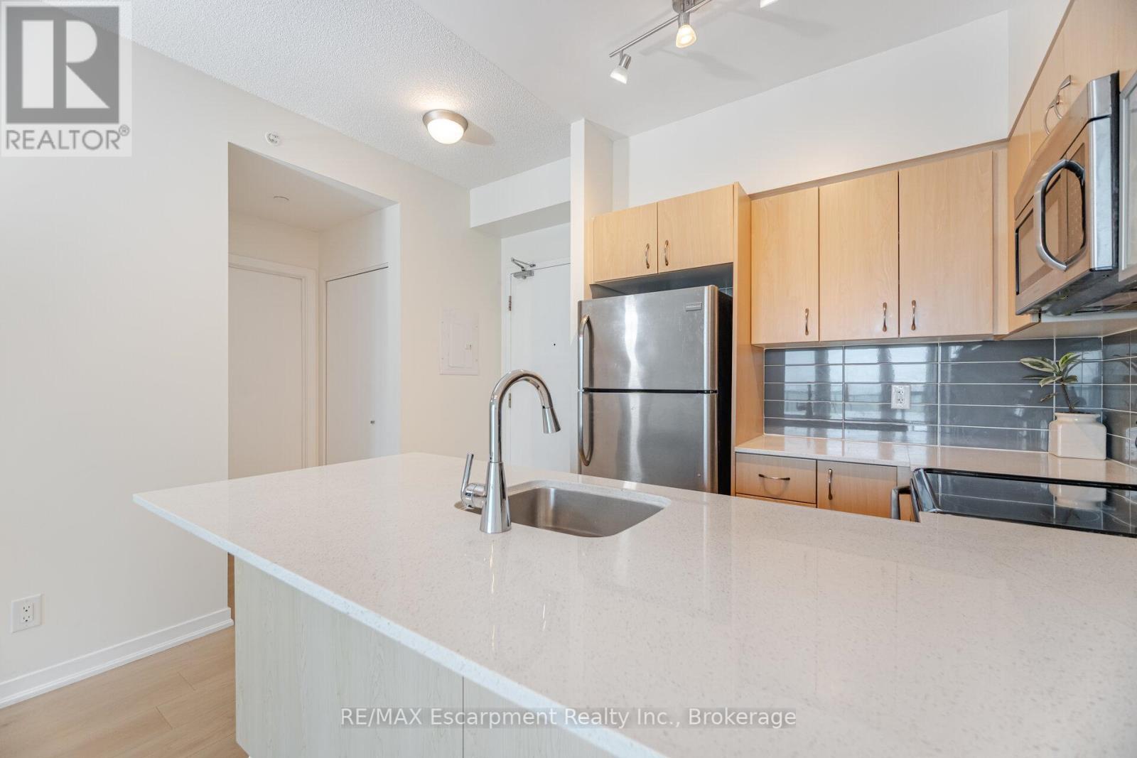 Photo 1 of 2301 150 East Liberty Street, Toronto ON
