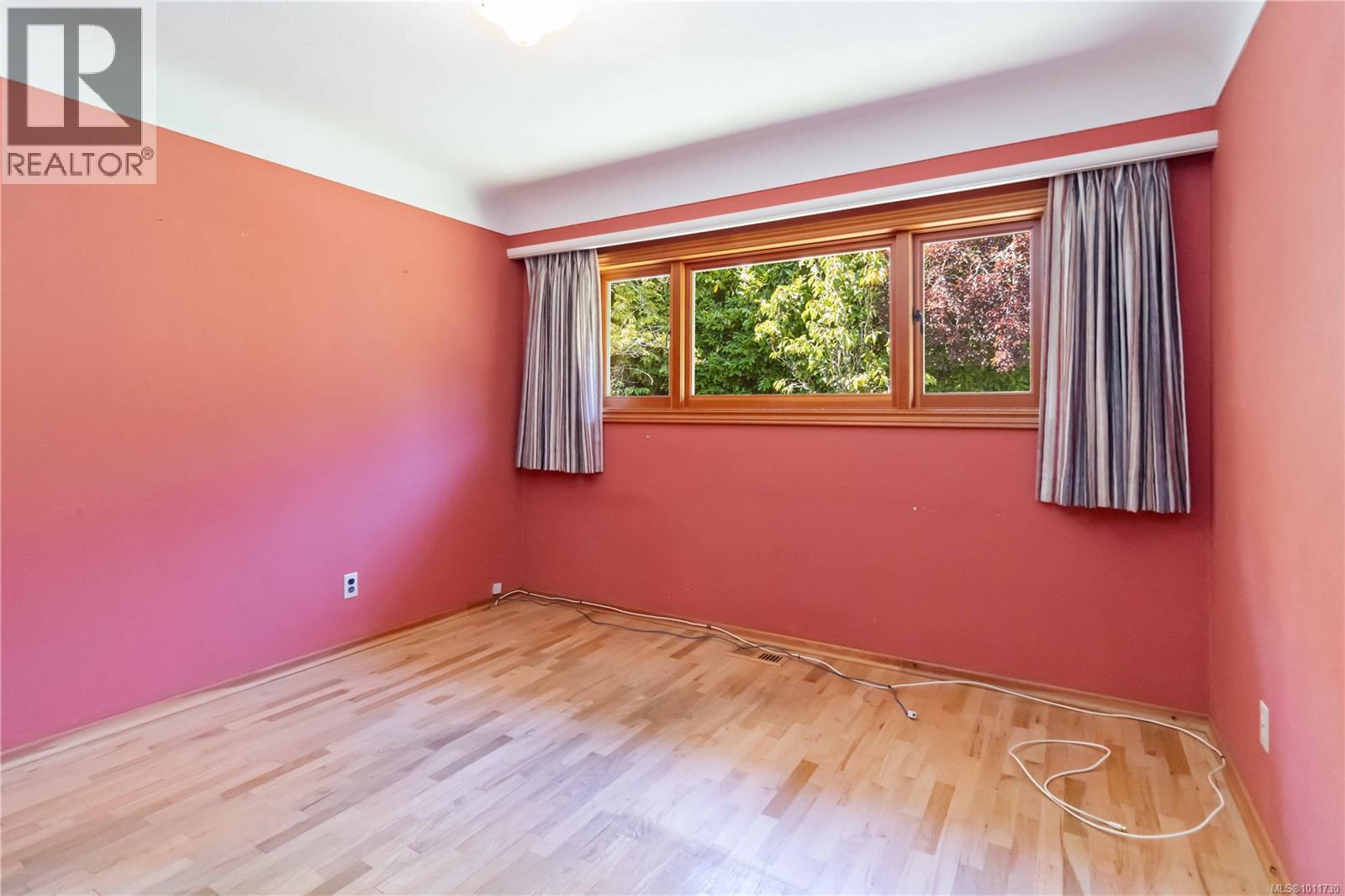  3836 Pitcombe Place, Saanich