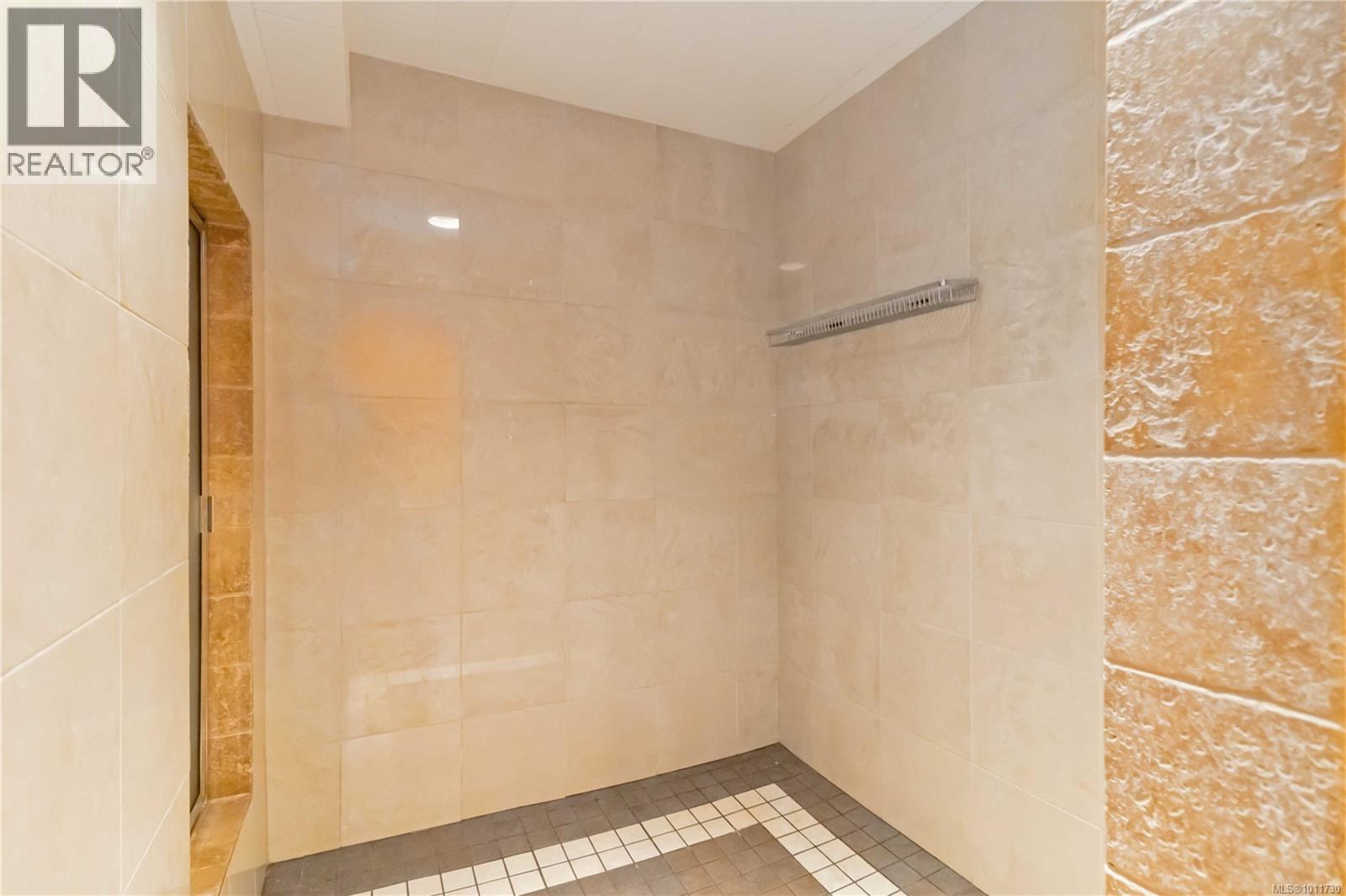  3836 Pitcombe Place, Saanich