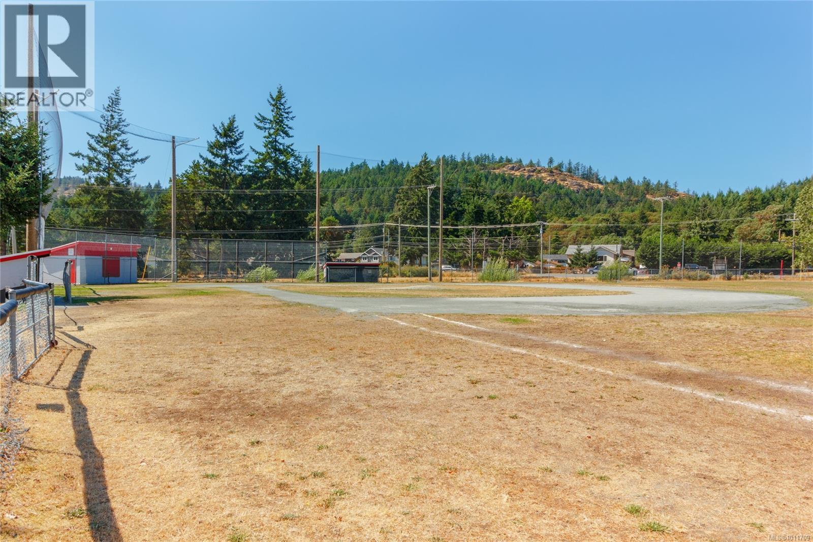 Photo 3 of 3331 Merlin Rd, Langford BC