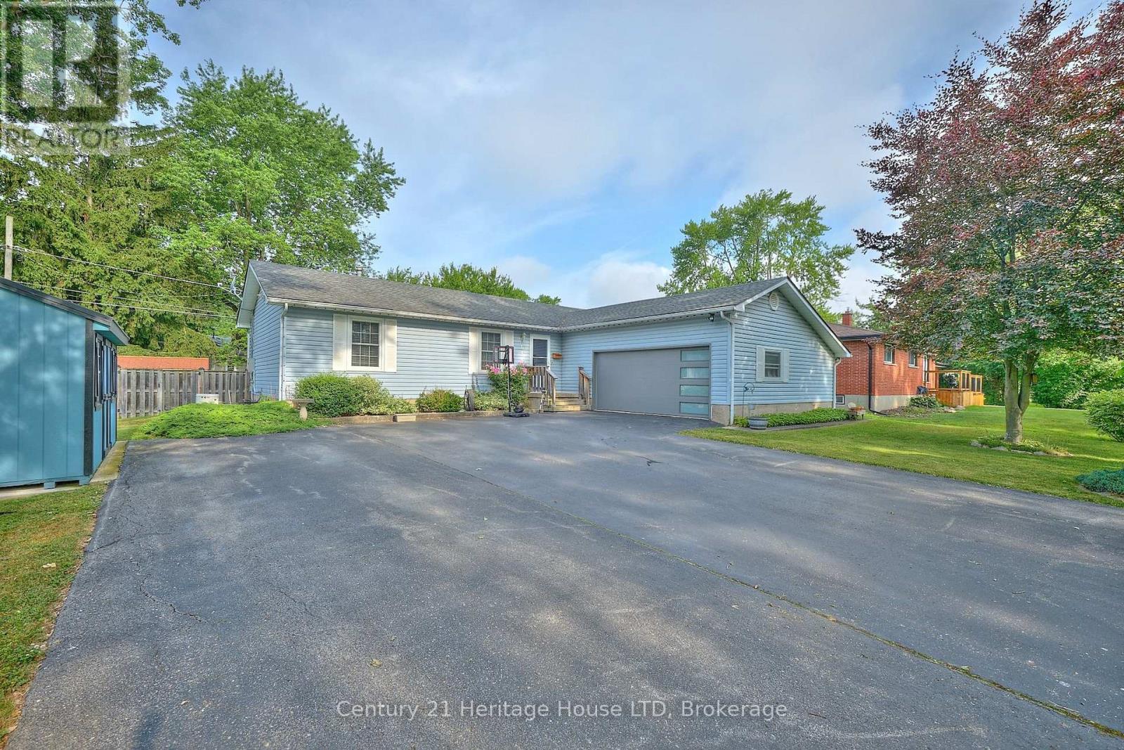 655 PARKDALE AVENUE - 1