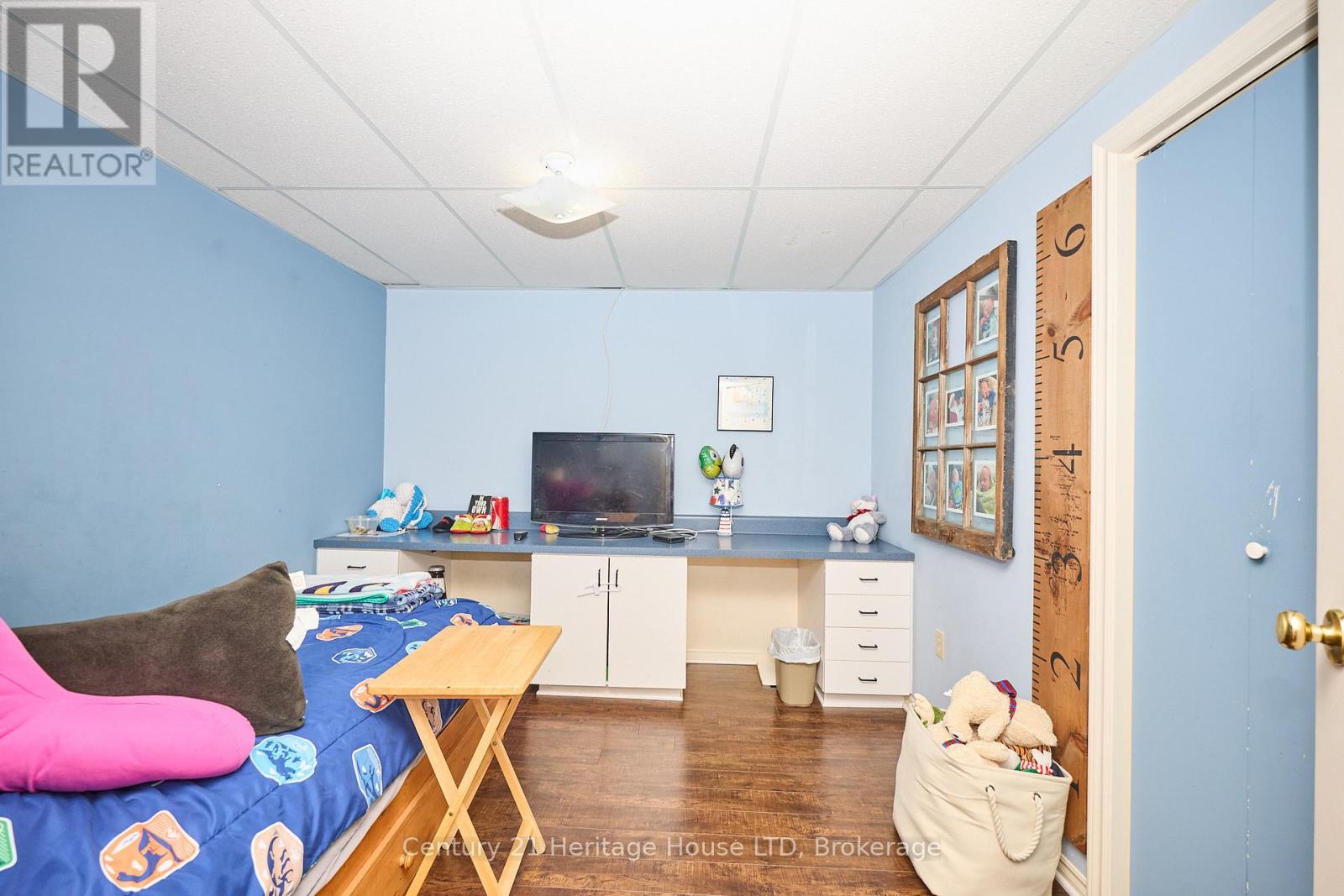 655 PARKDALE AVENUE - 28