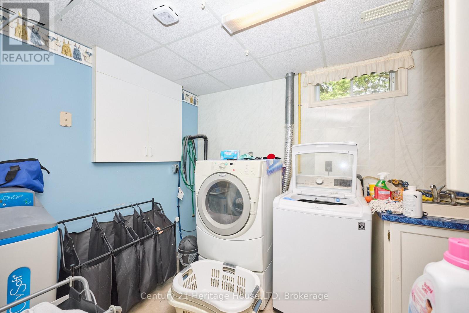 655 PARKDALE AVENUE - 29