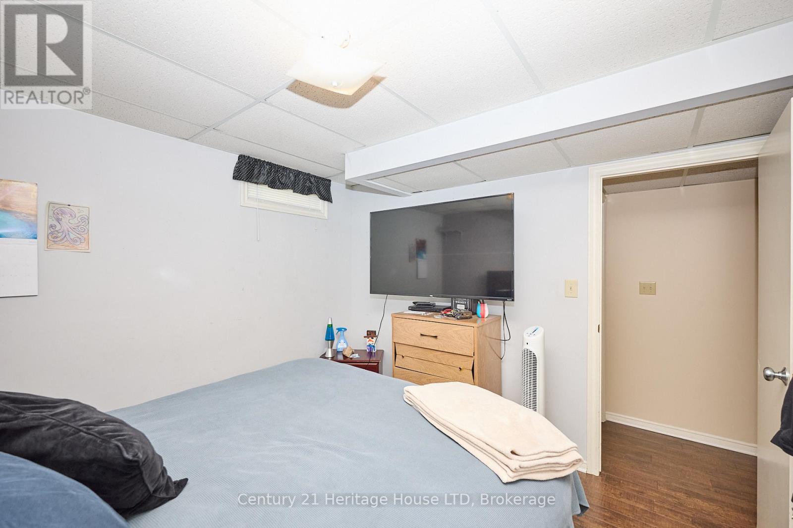 655 PARKDALE AVENUE - 32