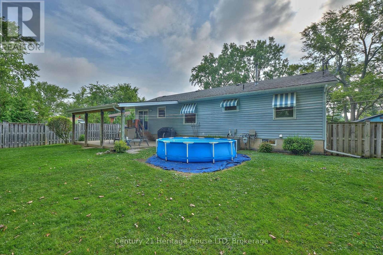655 PARKDALE AVENUE - 35