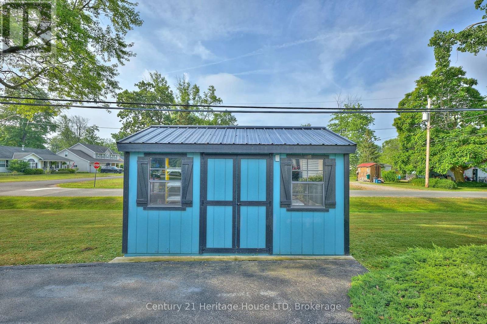 655 PARKDALE AVENUE - 8