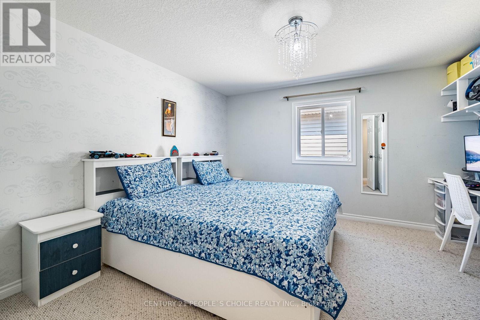 Photo 25 of 946 Pebblecreek Court N, Kitchener ON