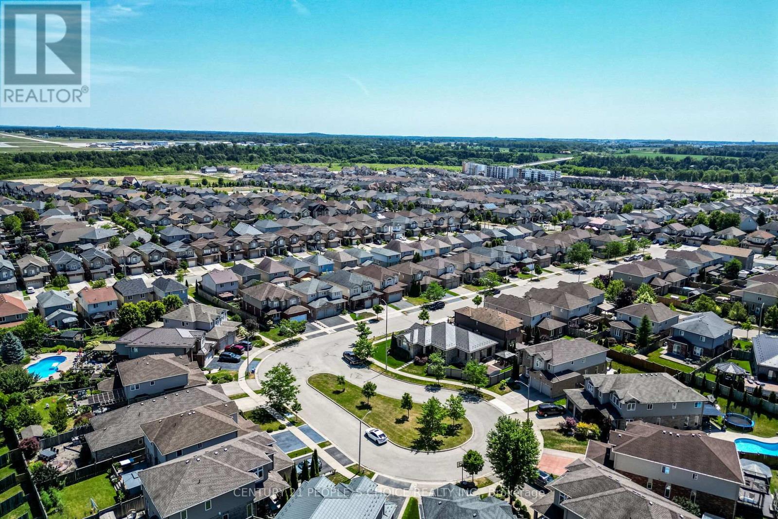Photo 39 of 946 Pebblecreek Court N, Kitchener ON