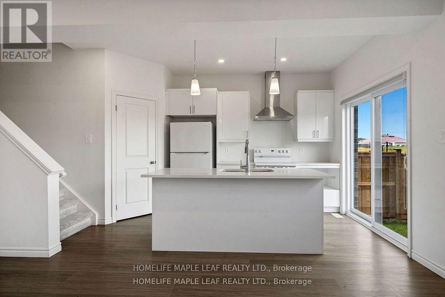 Photo 10 of 3862 Auckland Avenue, London South ON