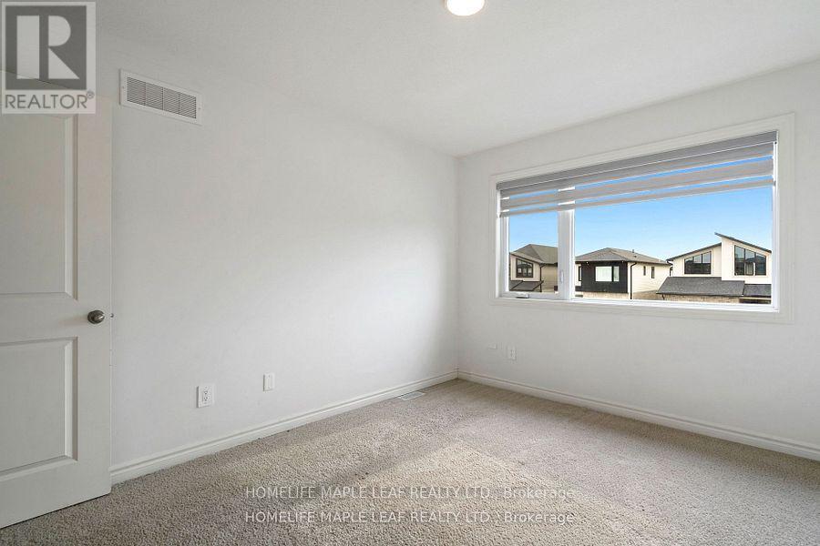 Photo 25 of 3862 Auckland Avenue, London South ON