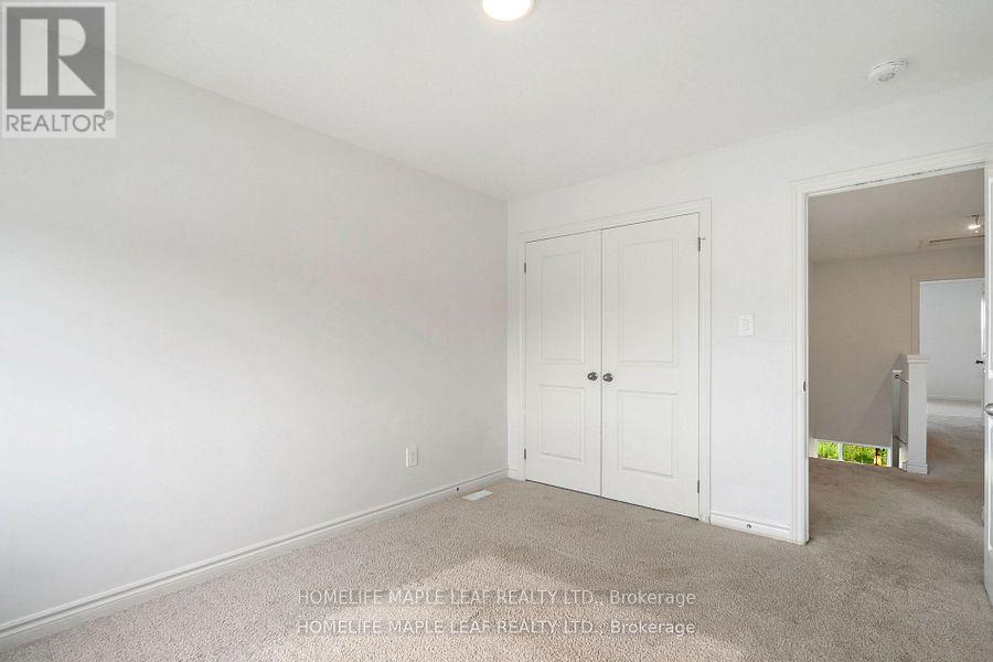 Photo 26 of 3862 Auckland Avenue, London South ON