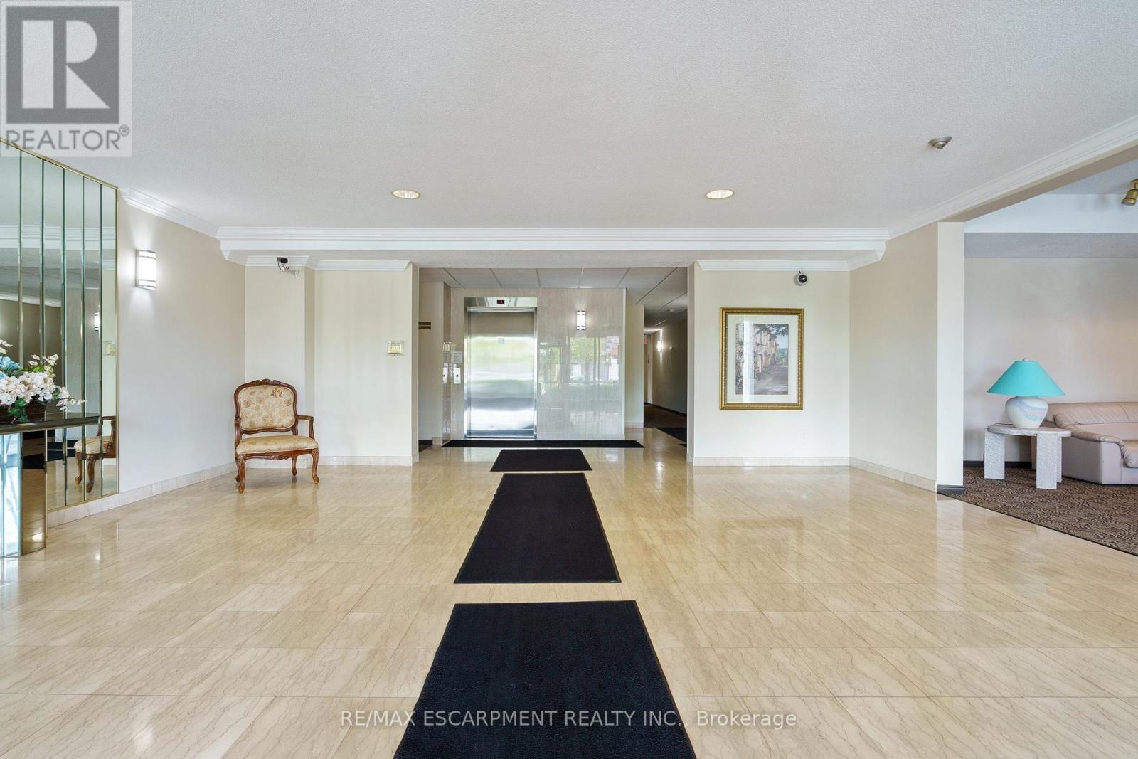 Photo 28 of 213 416 Limeridge Road E, Hamilton ON