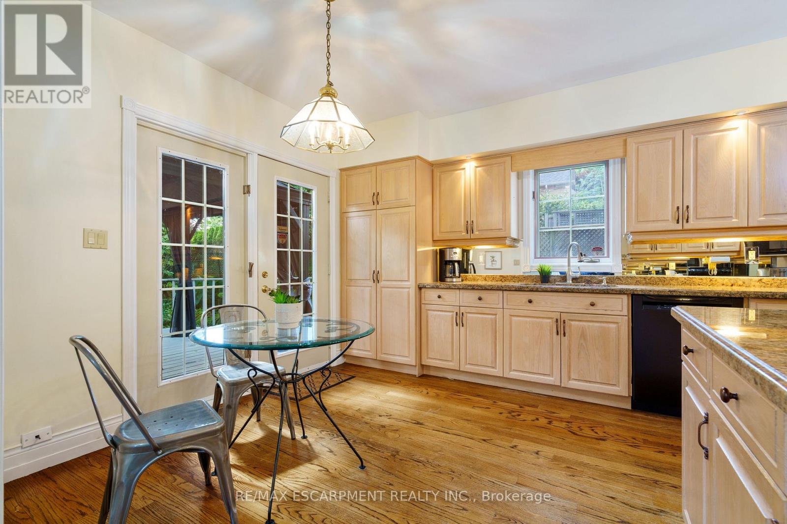 Photo 46 of 64 Academy Street, Hamilton ON