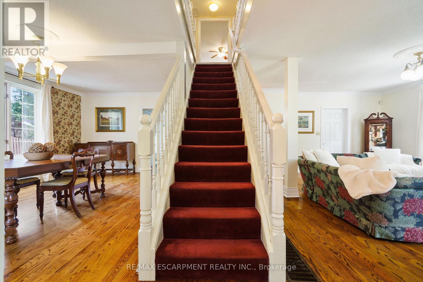 Photo 20 of 64 Academy Street, Hamilton ON