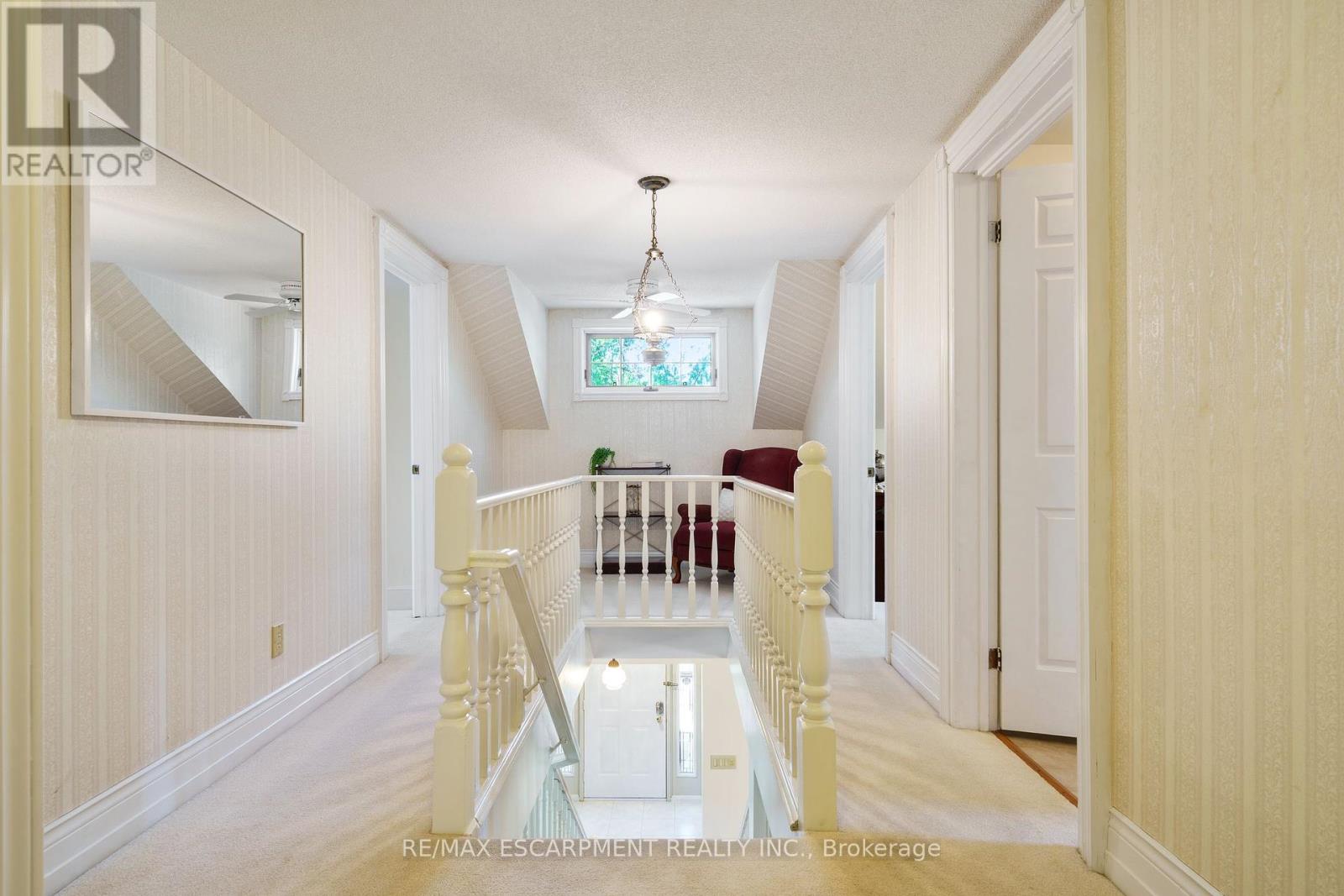 Photo 7 of 64 Academy Street, Hamilton ON