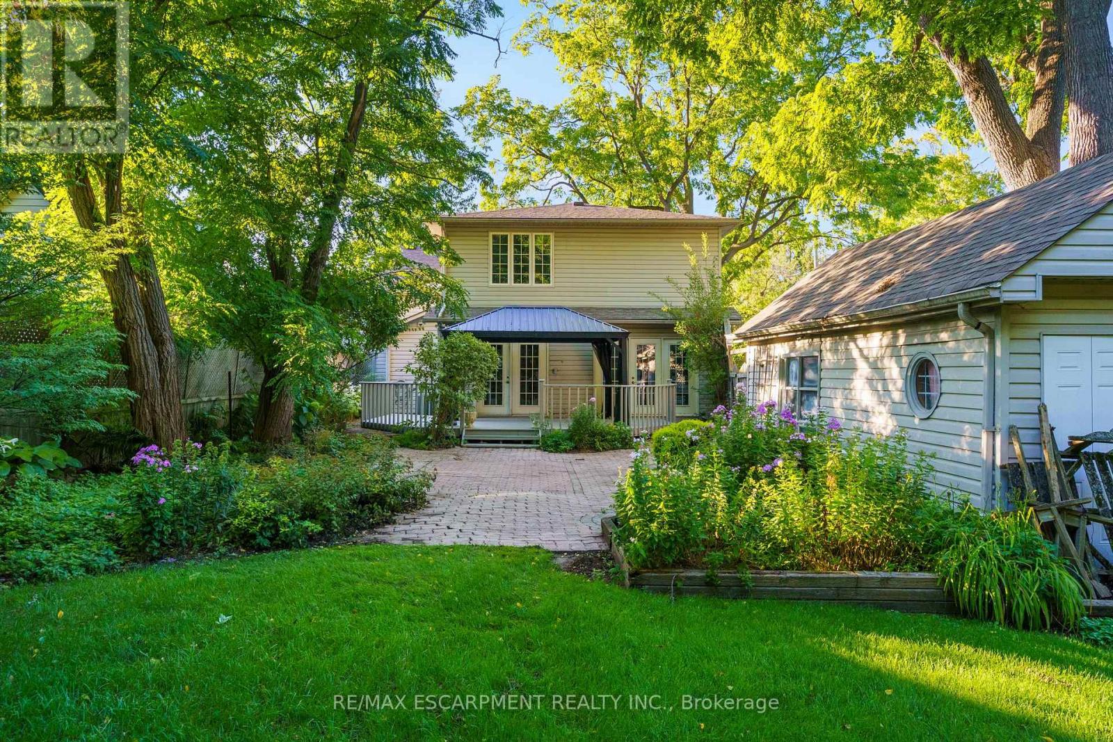Photo 47 of 64 Academy Street, Hamilton ON