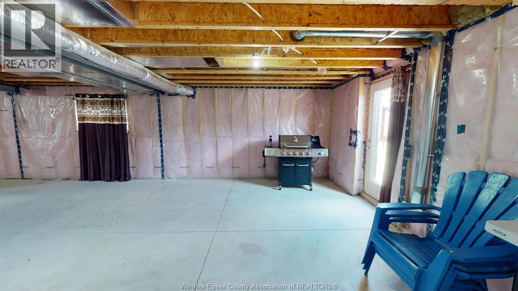 Photo 34 of 128 Reed Street, Essex ON