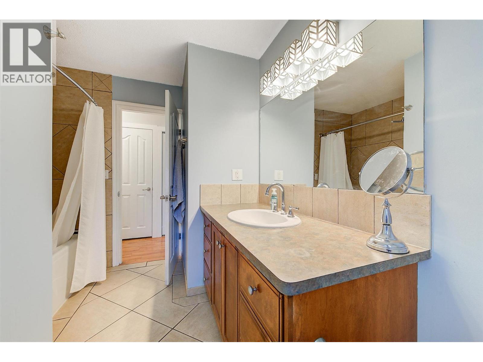 Photo 30 of 830 Matt Road, Kelowna BC