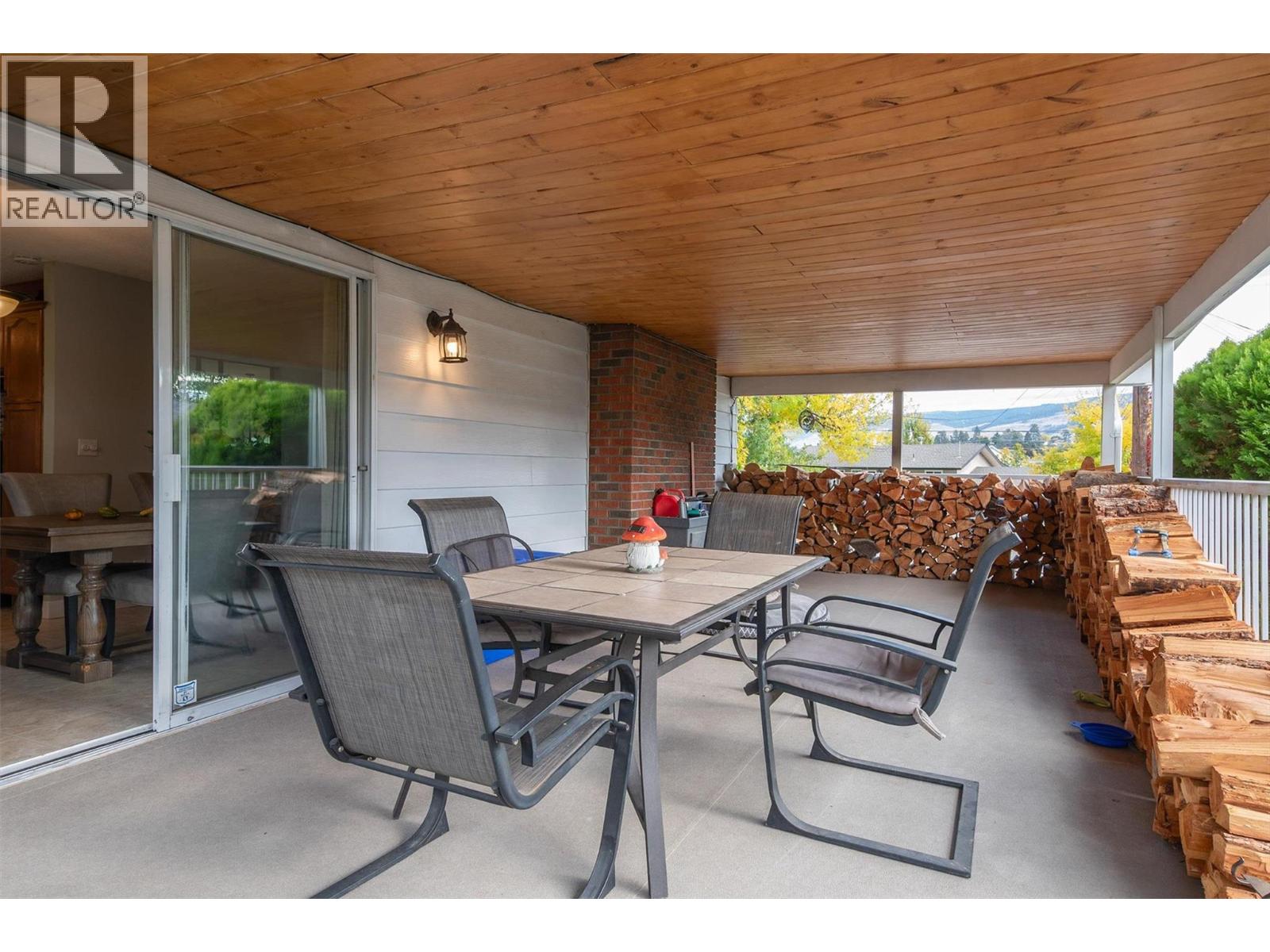 Photo 16 of 830 Matt Road, Kelowna BC
