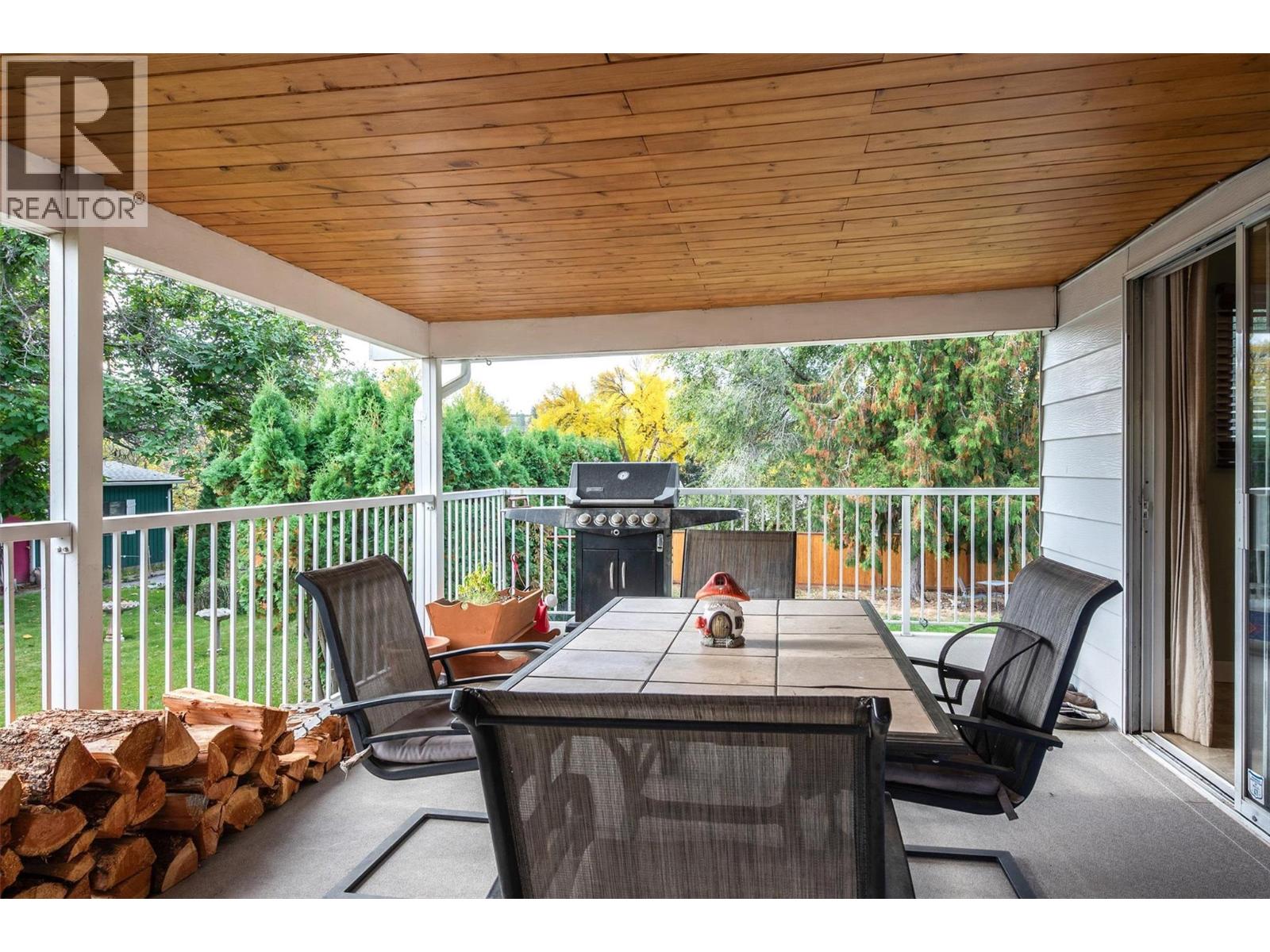 Photo 17 of 830 Matt Road, Kelowna BC
