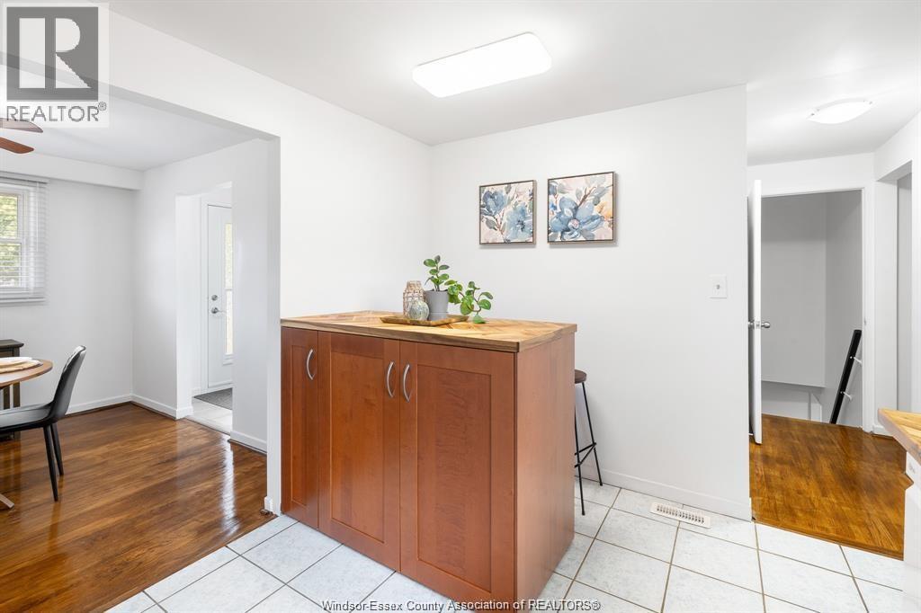 Photo 21 of 2891 Forest Glade Drive, Windsor ON