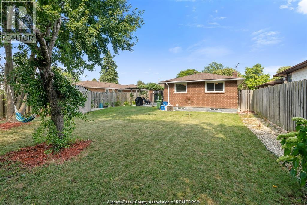 Photo 39 of 2891 Forest Glade Drive, Windsor ON