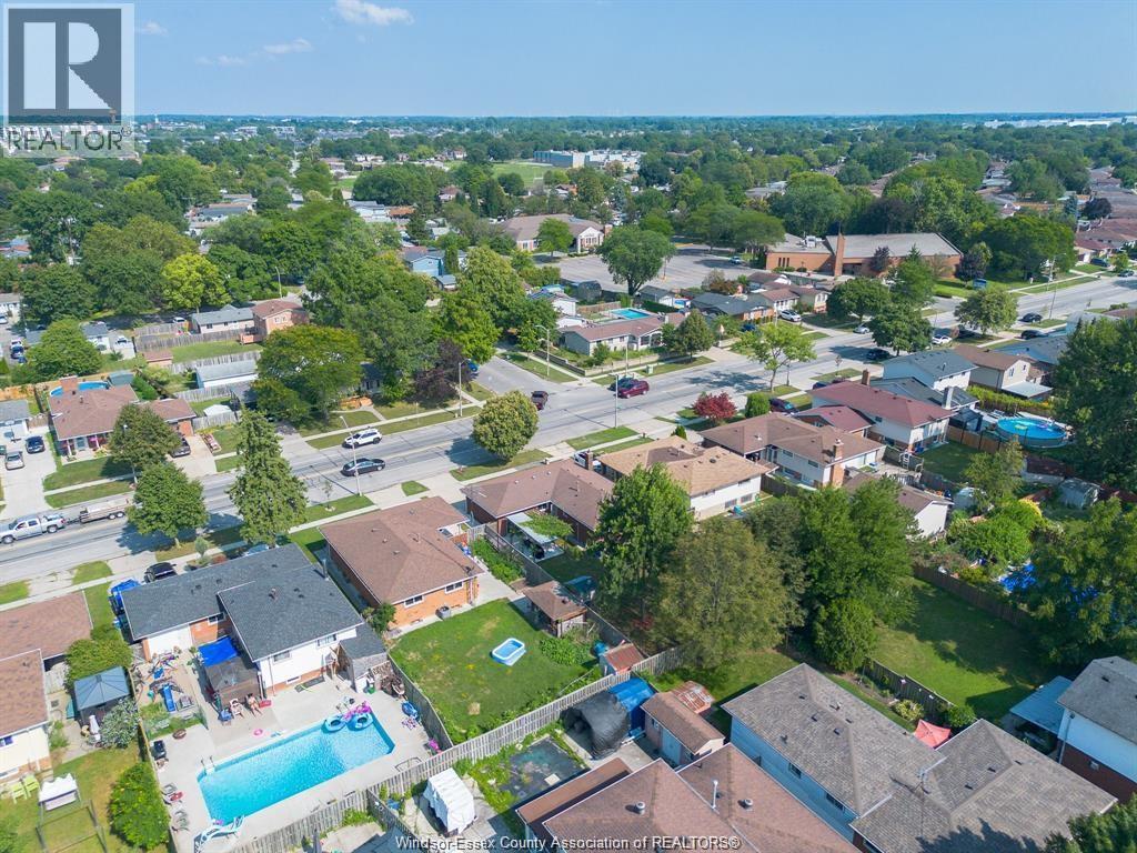 Photo 47 of 2891 Forest Glade Drive, Windsor ON