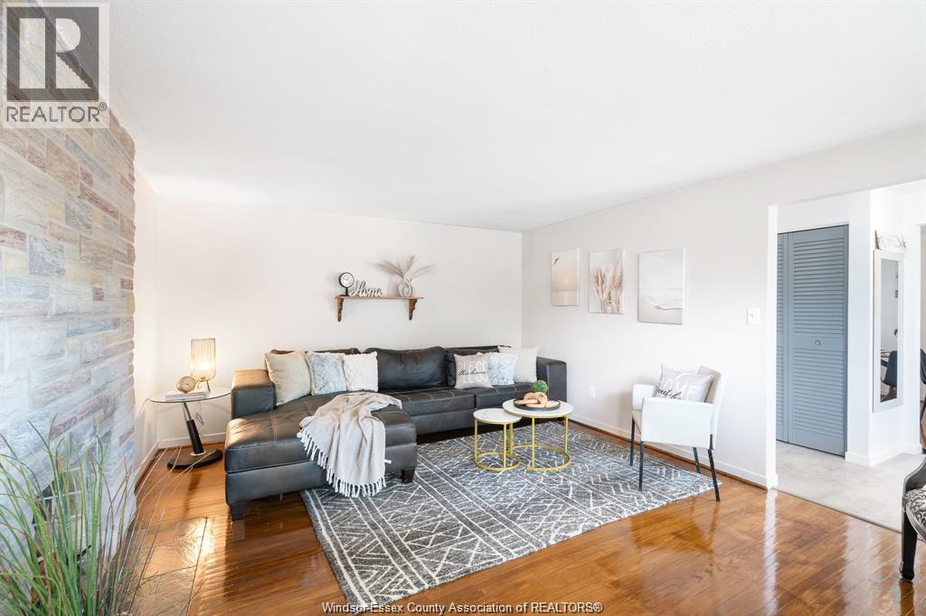 Photo 13 of 2891 Forest Glade Drive, Windsor ON