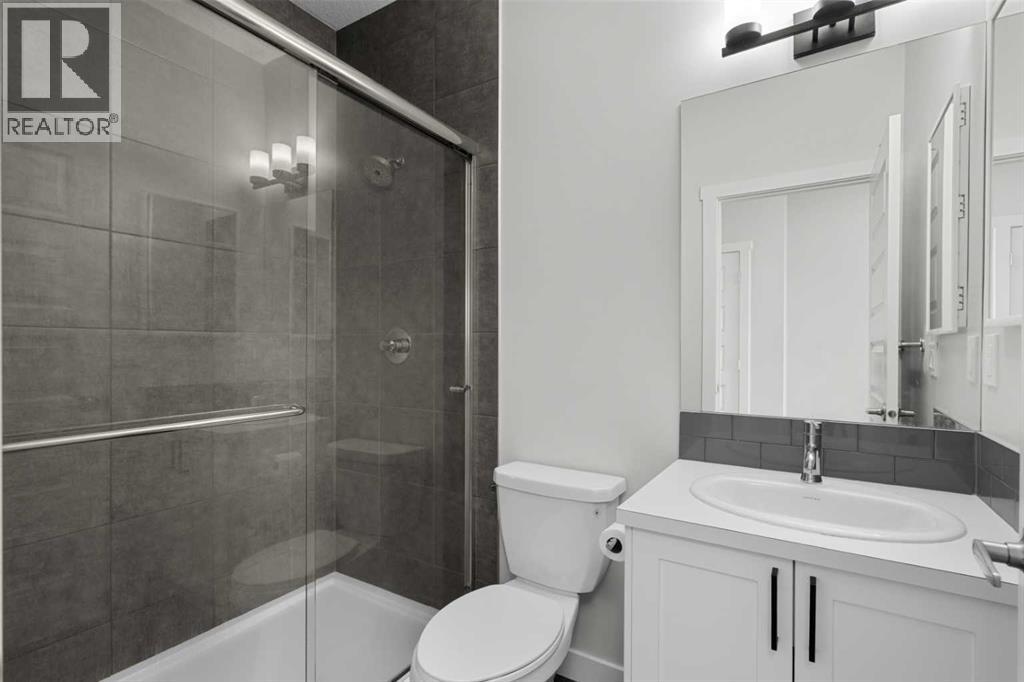 Photo 11 of 1117 Bayview Gardens Sw, Airdrie AB
