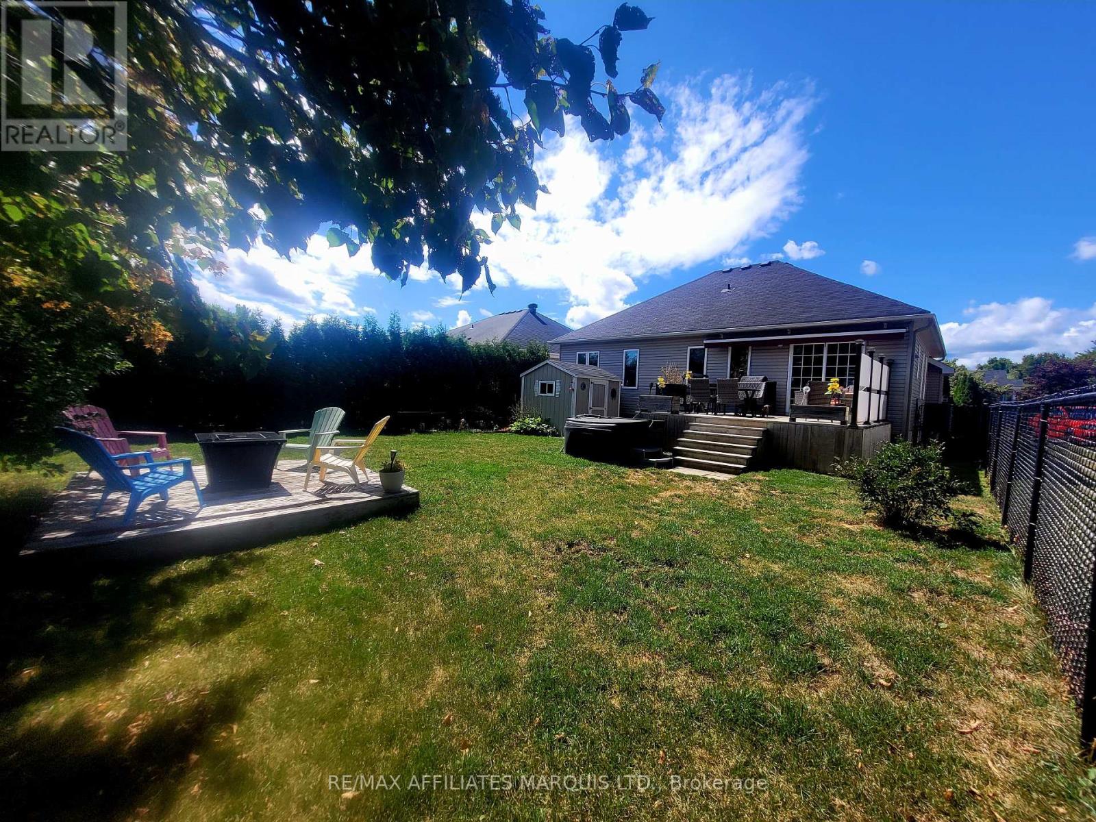 Photo 39 of 1286 Daprat Avenue, Cornwall ON