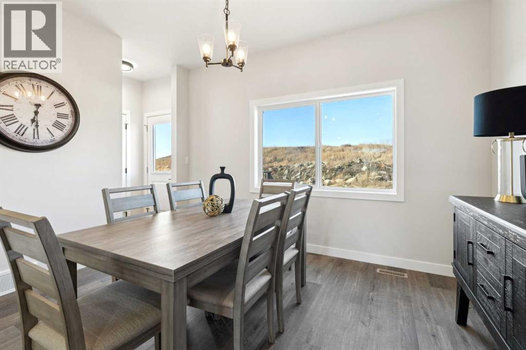Photo 21 of 111 Gray Close, Sylvan Lake AB